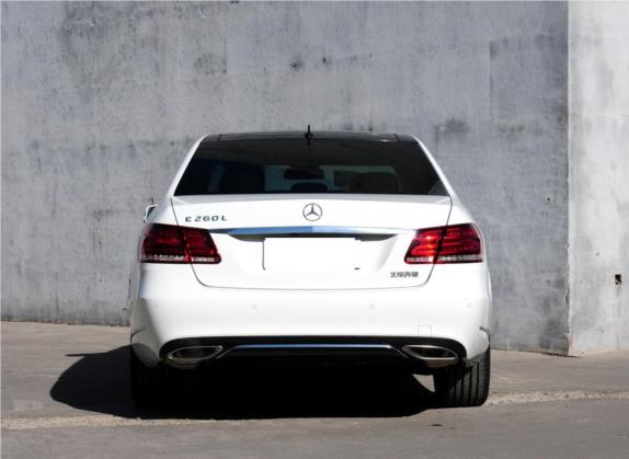奔驰E级 2014款 E 260 L 外观   正后