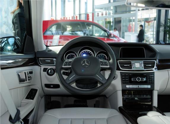 奔驰E级 2014款 改款 E 260 L 豪华型 中控类   驾驶位