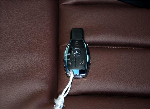 奔驰E级 2014款 改款 E 300 L 其他细节类   钥匙