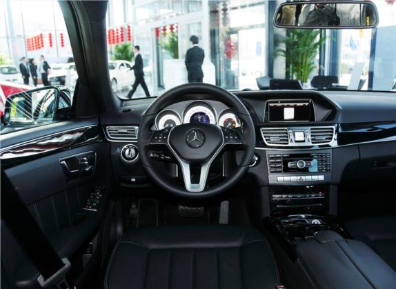 奔驰E级 2014款 改款 E 300 L 运动型 中控类   驾驶位