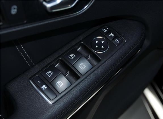 奔驰E级 2014款 改款 E 300 L 运动型 车厢座椅   门窗控制