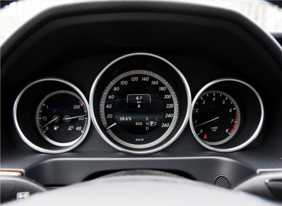 奔驰E级 2015款 E 260 L 中控类   仪表盘