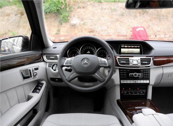 奔驰E级 2015款 E 320 L 豪华型 4MATIC 中控类   驾驶位