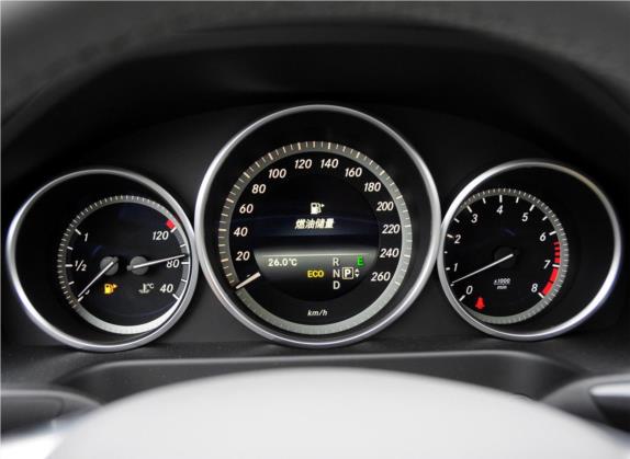 奔驰E级 2015款 E 320 L 豪华型 4MATIC 中控类   仪表盘