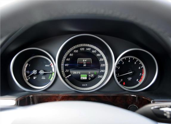 奔驰E级 2015款 E 400 L Hybrid 中控类   仪表盘