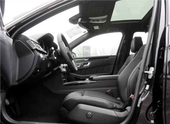 奔驰E级 2015款 E 320 L 运动型 4MATIC 车厢座椅   前排空间