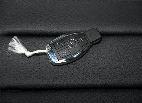 奔驰E级 2015款 改款 E 180 L 运动型 其他细节类   钥匙