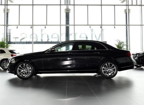 奔驰E级 2016款 E 300 L 时尚型 外观   正侧