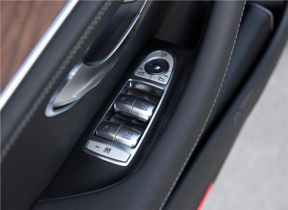 奔驰E级 2017款 E 200 L 4MATIC 车厢座椅   门窗控制