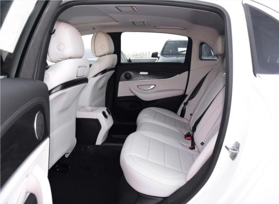 奔驰E级 2017款 E 200 L 运动型 4MATIC 车厢座椅   后排空间