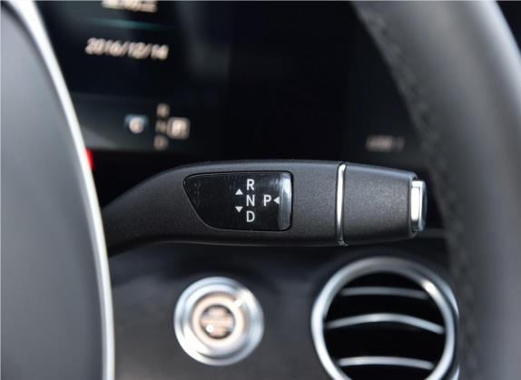 奔驰E级 2017款 E 200 L 运动型 4MATIC 中控类   挡把