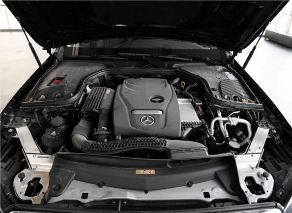 奔驰E级 2018款 E 200 L 4MATIC 其他细节类   发动机舱