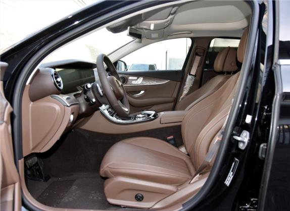 奔驰E级 2018款 E 320 L 4MATIC 车厢座椅   前排空间
