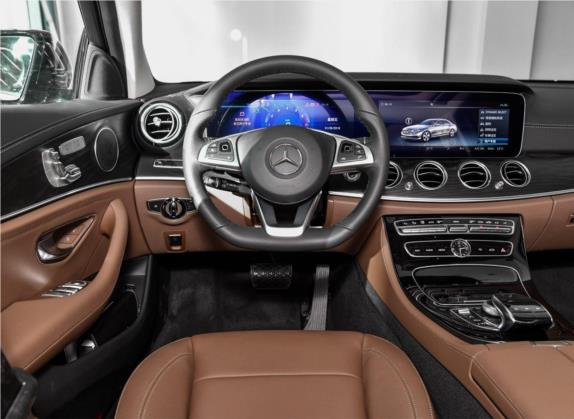 奔驰E级 2018款 E 320 L 运动型 4MATIC 中控类   驾驶位