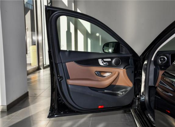 奔驰E级 2018款 E 320 L 运动型 4MATIC 车厢座椅   前门板