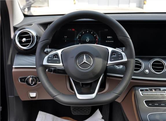 奔驰E级 2018款 改款 E 200 L 运动型 4MATIC 中控类   驾驶位
