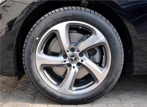 奔驰E级 2018款 改款 E 200 L 运动型 4MATIC 其他细节类   前轮