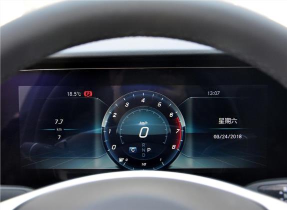 奔驰E级 2018款 改款 E 200 L 运动型 4MATIC 中控类   仪表盘