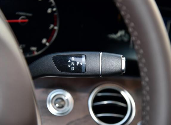 奔驰E级 2018款 改款 E 320 L 4MATIC 中控类   挡把