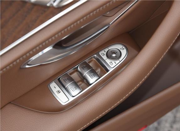 奔驰E级 2019款 E 200 L 车厢座椅   门窗控制
