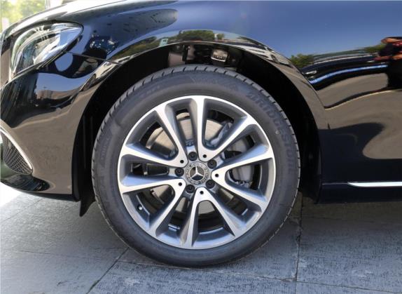 奔驰E级 2019款 E 200 L 4MATIC 其他细节类   前轮