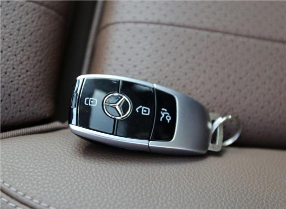 奔驰E级 2019款 E 200 L 4MATIC 其他细节类   钥匙