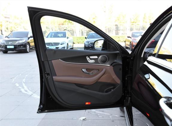奔驰E级 2019款 E 200 L 运动型 4MATIC 车厢座椅   前门板