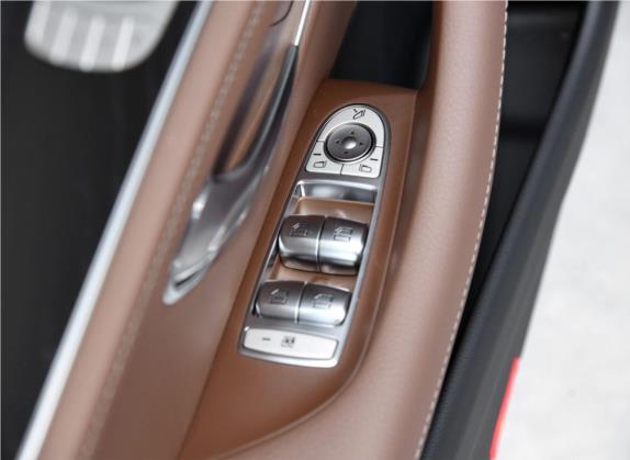 奔驰E级 2019款 E 320 L 运动型 4MATIC 车厢座椅   门窗控制