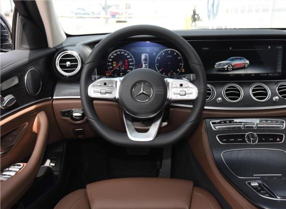 奔驰E级 2019款 E 260 L 运动型 中控类   驾驶位
