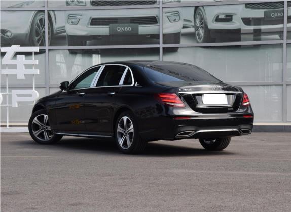奔驰E级 2019款 E 260 L 运动型 外观   斜后