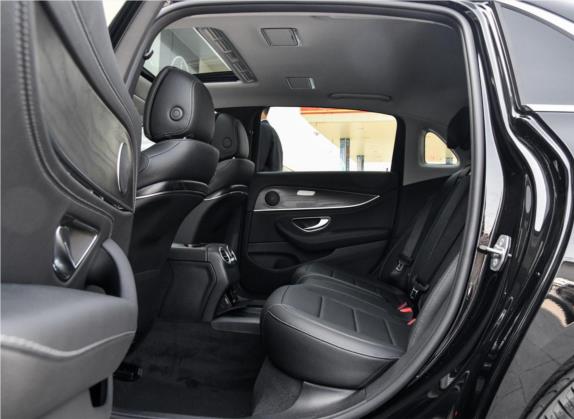 奔驰E级 2019款 E 260 L 运动型 4MATIC 车厢座椅   后排空间