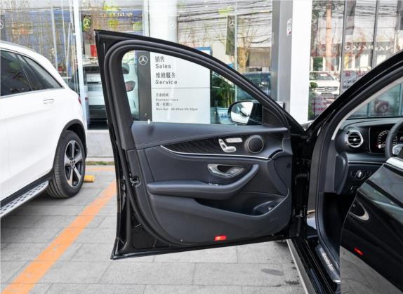 奔驰E级 2019款 E 260 L 运动型 4MATIC 车厢座椅   前门板