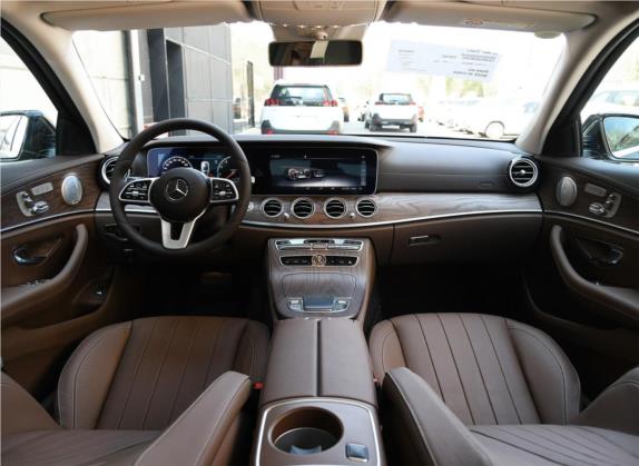 奔驰E级 2019款 E 350 L 4MATIC 中控类   中控全图