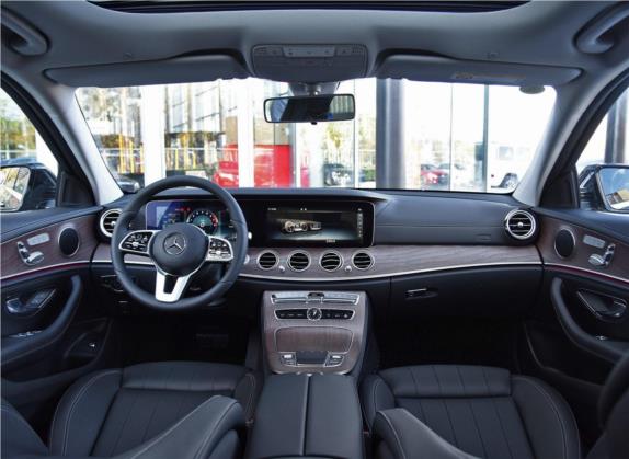 奔驰E级 2020款 E 260 L 4MATIC 中控类   中控全图