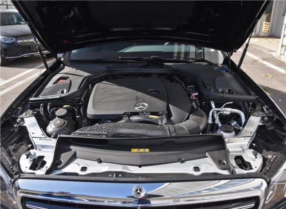 奔驰E级 2020款 E 260 L 4MATIC 其他细节类   发动机舱