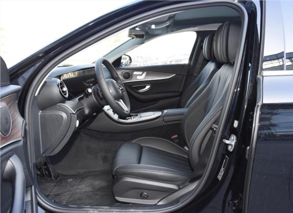 奔驰E级 2020款 E 260 L 4MATIC 车厢座椅   前排空间