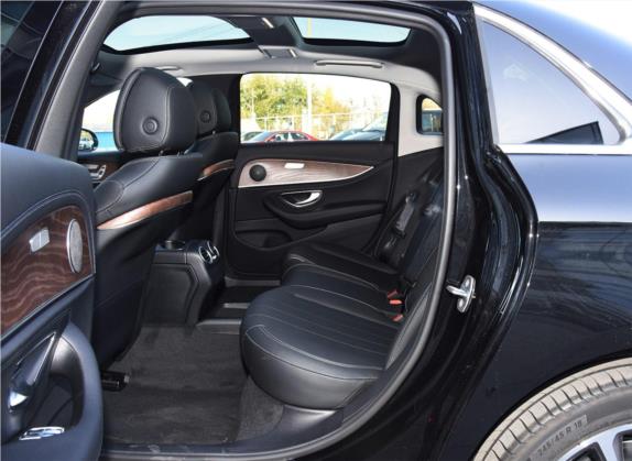 奔驰E级 2020款 E 260 L 4MATIC 车厢座椅   后排空间