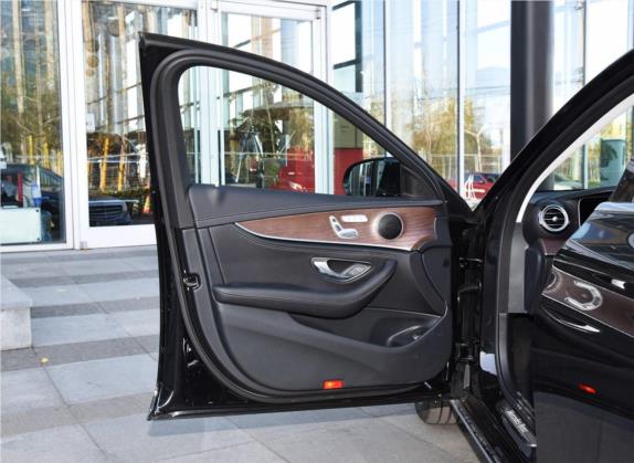 奔驰E级 2020款 E 260 L 4MATIC 车厢座椅   前门板