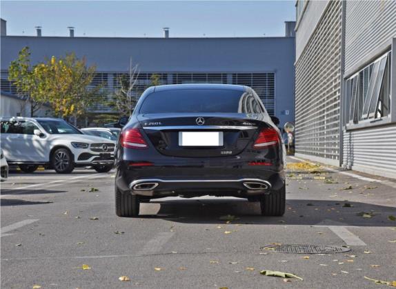 奔驰E级 2020款 E 260 L 4MATIC 外观   正后