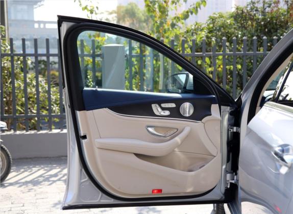奔驰E级 2020款 E 350 L 运动型 4MATIC 车厢座椅   前门板