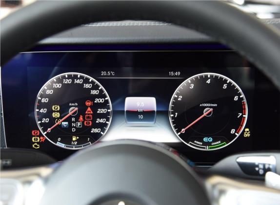 奔驰E级 2020款 改款 E 260 L 运动型 中控类   仪表盘