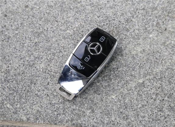 奔驰E级 2020款 改款 E 300 L 运动殊享版 其他细节类   钥匙