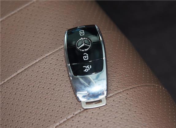 奔驰E级 2021款 E 300 L 豪华型 其他细节类   钥匙