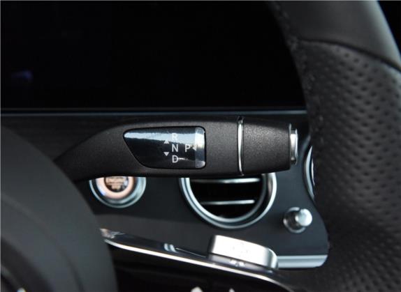 奔驰E级 2021款 改款 E 260 L 运动型 4MATIC 中控类   挡把