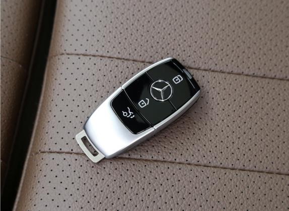 奔驰E级 2021款 改款 E 260 L 其他细节类   钥匙