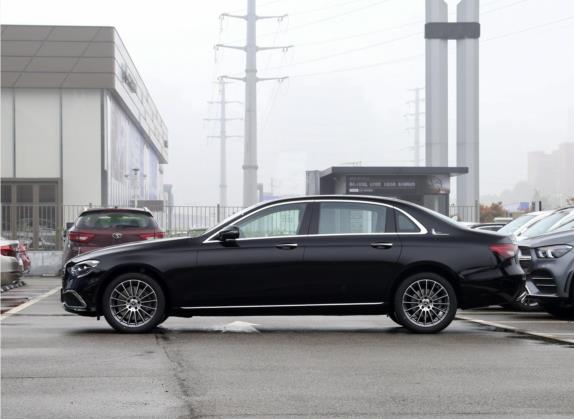 奔驰E级 2021款 改款 E 260 L 外观   正侧