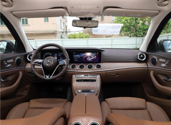 奔驰E级 2021款 改款 E 260 L 4MATIC 中控类   中控全图