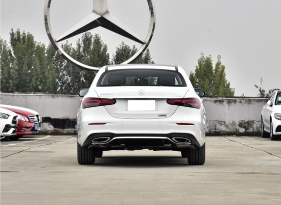 奔驰E级 2022款 E 300 L 运动时尚型 外观   正后