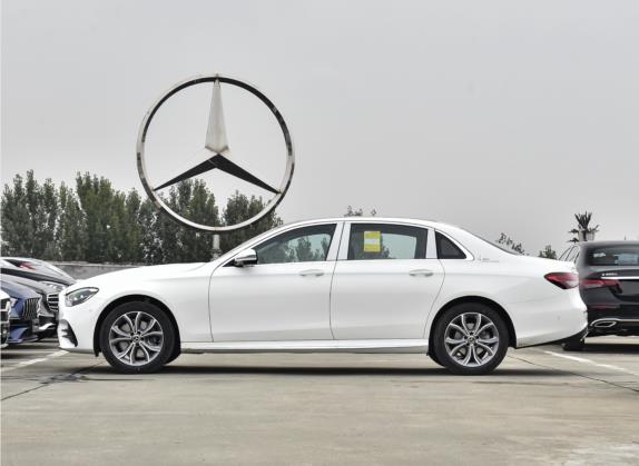 奔驰E级 2022款 E 300 L 运动时尚型 外观   正侧
