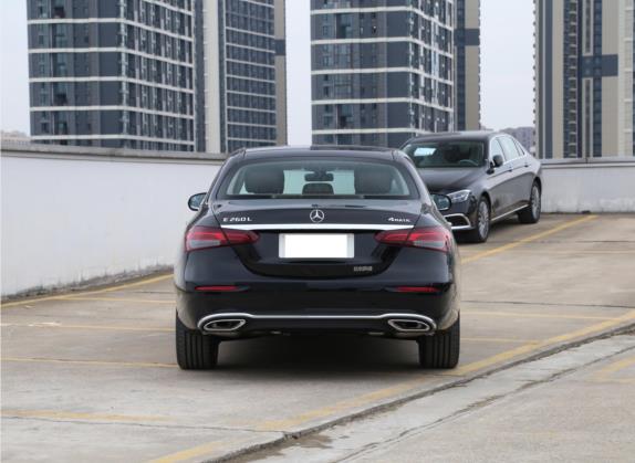 奔驰E级 2022款 E 260 L 4MATIC 外观   正后